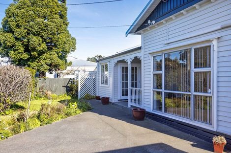 Photo of property in 1 Morrissey Street, Hawera, 4610
