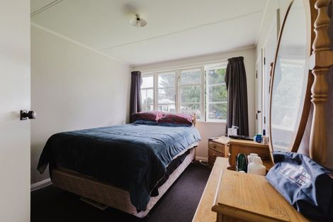 Photo of property in 25 Stanly Street, Eketahuna, 4900