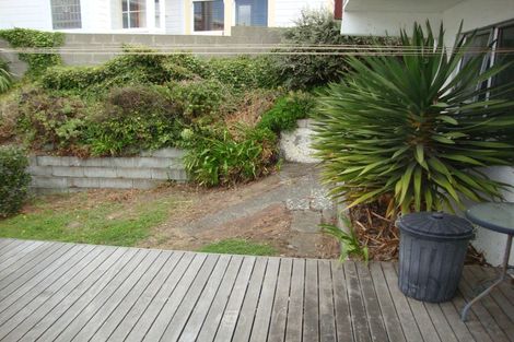 Photo of property in 201u2 Derwent Street, Island Bay, Wellington, 6023