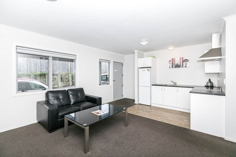 Photo of property in 44u2 Lorne Street, Melville, Hamilton, 3206