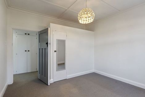 Photo of property in 467 Featherston Street, Palmerston North, 4414