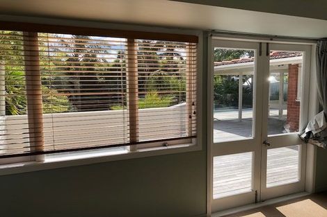Photo of property in 5 Ringwood Street, Torbay, Auckland, 0630