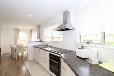 Photo of property in 16 Studfall Street, Pakuranga Heights, Auckland, 2010