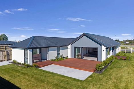 Photo of property in 1 Greig Crescent, Amberley, 7481