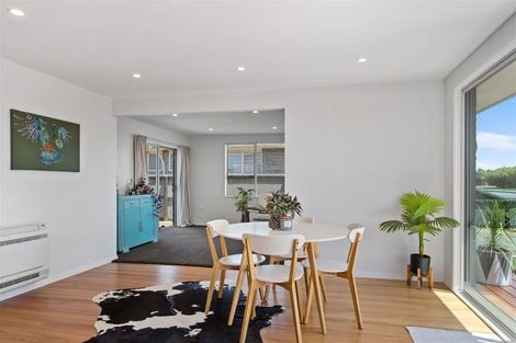 Photo of property in 65 Johns Road, Rangiora, 7400