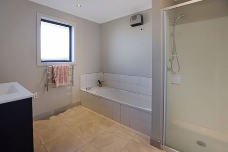 Photo of property in 3a Buckleys Terrace, Tinwald, Ashburton, 7700