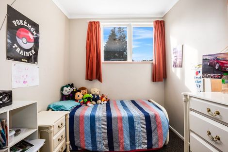 Photo of property in 112 Hine Road, Wainuiomata, Lower Hutt, 5014