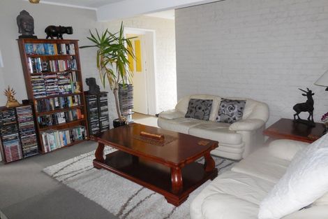 Photo of property in 117a Kia Ora Road, Beach Haven, Auckland, 0626