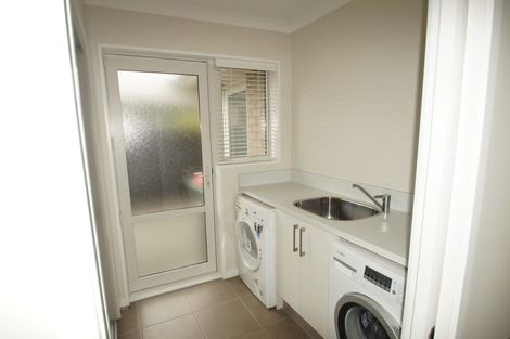 Photo of property in 9b Sterling Drive, Prebbleton, 7604