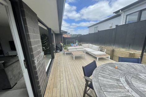 Photo of property in 31 Siren Street, Wainui, 0932