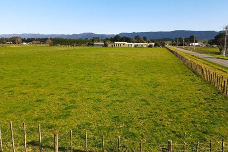 Photo of property in 62 Makirikiri Road, Dannevirke, 4930