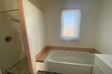 Photo of property in 142 Great South Road, Manurewa, Auckland, 2102