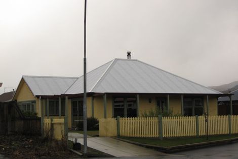 Photo of property in 11 Hotop Place, Cromwell, 9310