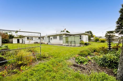 Photo of property in 28 Camberwell Road, Hawera, 4610