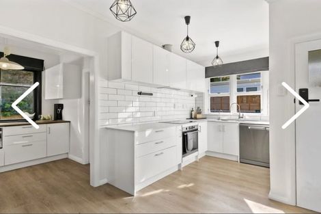 Photo of property in 51 Jackson Street, Island Bay, Wellington, 6023