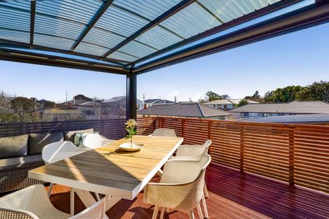 Photo of property in 7 Saxton Road, Upper Vogeltown, New Plymouth, 4310