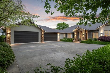 Photo of property in 7 Westall Lane, Avonhead, Christchurch, 8042