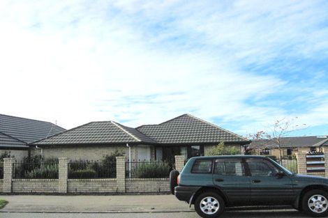 Photo of property in The Oaks, 10 Craven Street, Sockburn, Christchurch, 8042