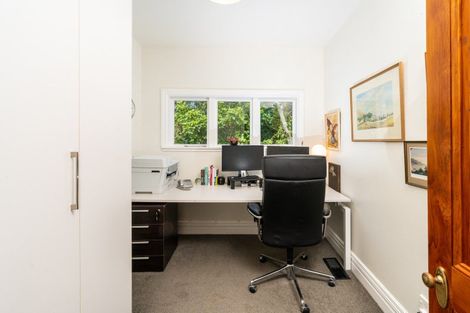 Photo of property in 79 Cashmere Avenue, Khandallah, Wellington, 6035