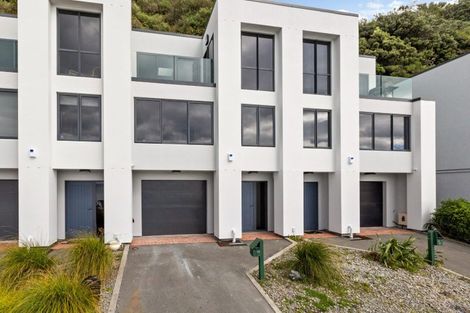 Photo of property in 148u9 Evans Bay Parade, Roseneath, Wellington, 6021