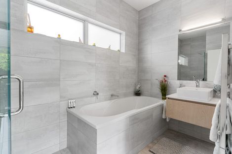 Photo of property in 122 Motu Hei, Pauanui, Hikuai, 3579