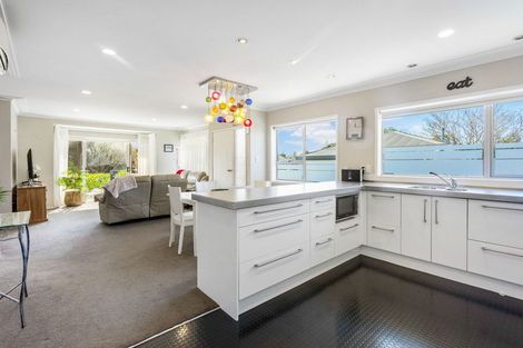 Photo of property in 1/6 Manuka Street, Orewa, 0931
