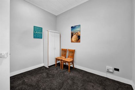 Photo of property in 42 Collins Street, Hawera, 4610