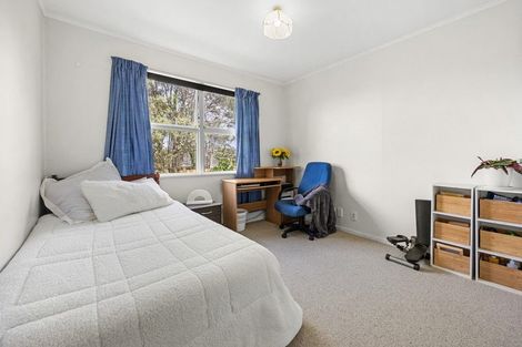 Photo of property in 15 Helleur Road, Massey, Auckland, 0614