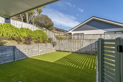 Photo of property in 15b Ross Grove, Paraparaumu, 5032