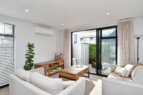 Photo of property in 3/8 New Brighton Road, Shirley, Christchurch, 8061