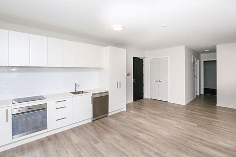 Photo of property in 102/3u Village Quarter Lane, Frankton, Hamilton, 3204