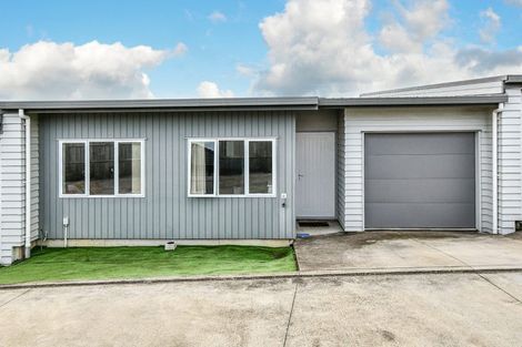 Photo of property in 3 John Burn Road, Takanini, 2110