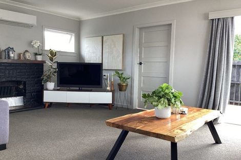 Photo of property in 132 Ngamotu Road, Spotswood, New Plymouth, 4310