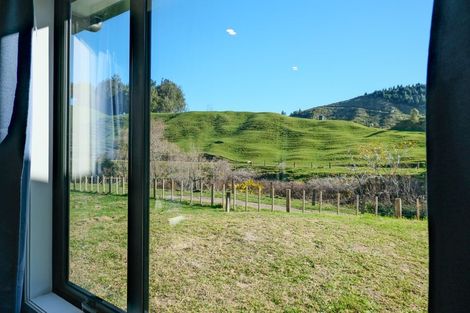 Photo of property in 1422 Manawahe Road, Manawahe, 3194
