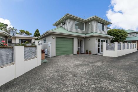 Photo of property in 53a Oxford Street, Tawa, Wellington, 5028