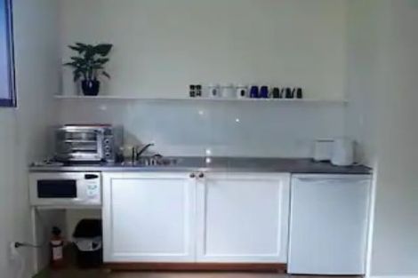 Photo of property in 261 Karaka Bay Road, Karaka Bays, Wellington, 6022