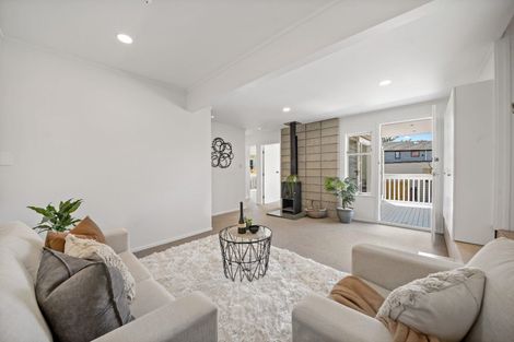Photo of property in 80 Glendale Road, Glen Eden, Auckland, 0602