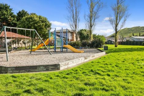Photo of property in 19 Koru Street, Mangere Bridge, Auckland, 2022