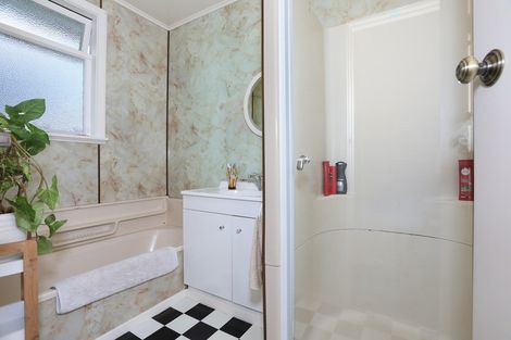 Photo of property in 32 Mill Street, Marton, 4710