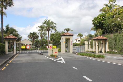 Photo of property in Point Ridge, 130/8f Gills Road, Albany Heights, Auckland, 0632
