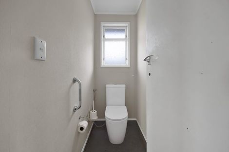Photo of property in 25 Kamahi Avenue, Hawera, 4610