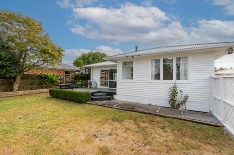 Photo of property in 8 Fenwick Crescent, Hillcrest, Hamilton, 3216
