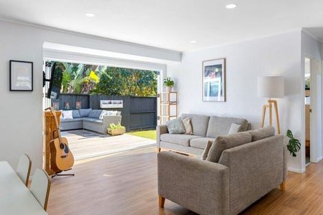 Photo of property in 10b Bayfair Drive, Mount Maunganui, 3116