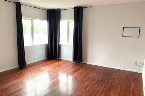 Photo of property in 23 Margan Avenue, New Lynn, Auckland, 0600