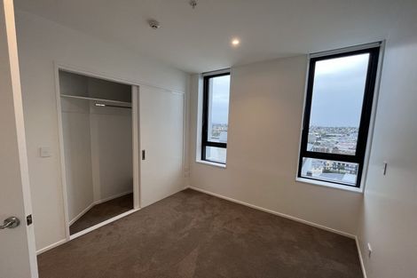 Photo of property in 1 Buscomb Avenue, Henderson, Auckland, 0610
