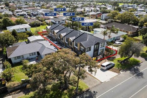 Photo of property in 543b Massey Road, Mangere, Auckland, 2022