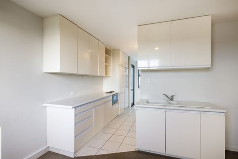 Photo of property in 72 Glenstrae Road, Redcliffs, Christchurch, 8081