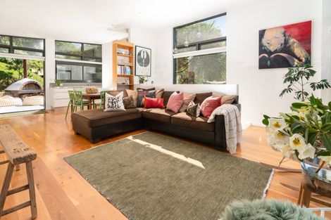 Photo of property in 26 Priscilla Crescent, Kingston, Wellington, 6021