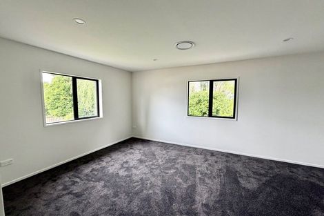 Photo of property in 17b Martin Place, Kelston, Auckland, 0602