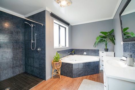 Photo of property in 9 Dryfe Street, Nightcaps, 9630